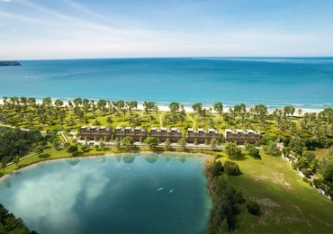 Beach Terraces - Aerial lake