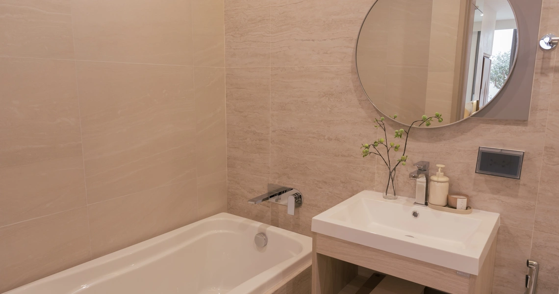 The Reference Ekkamai - Bathroom