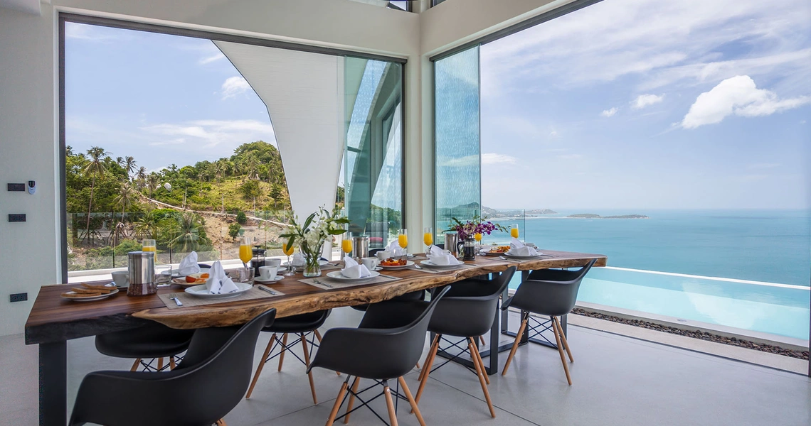 Luxury villas on Samui Sky Dream Villa dining area