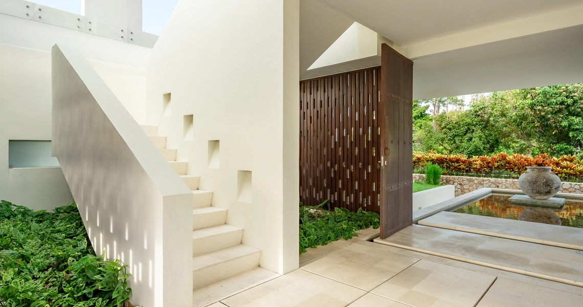 Luxury villas on Samui 6 Bedroom Pool Villa in Samujana exterior