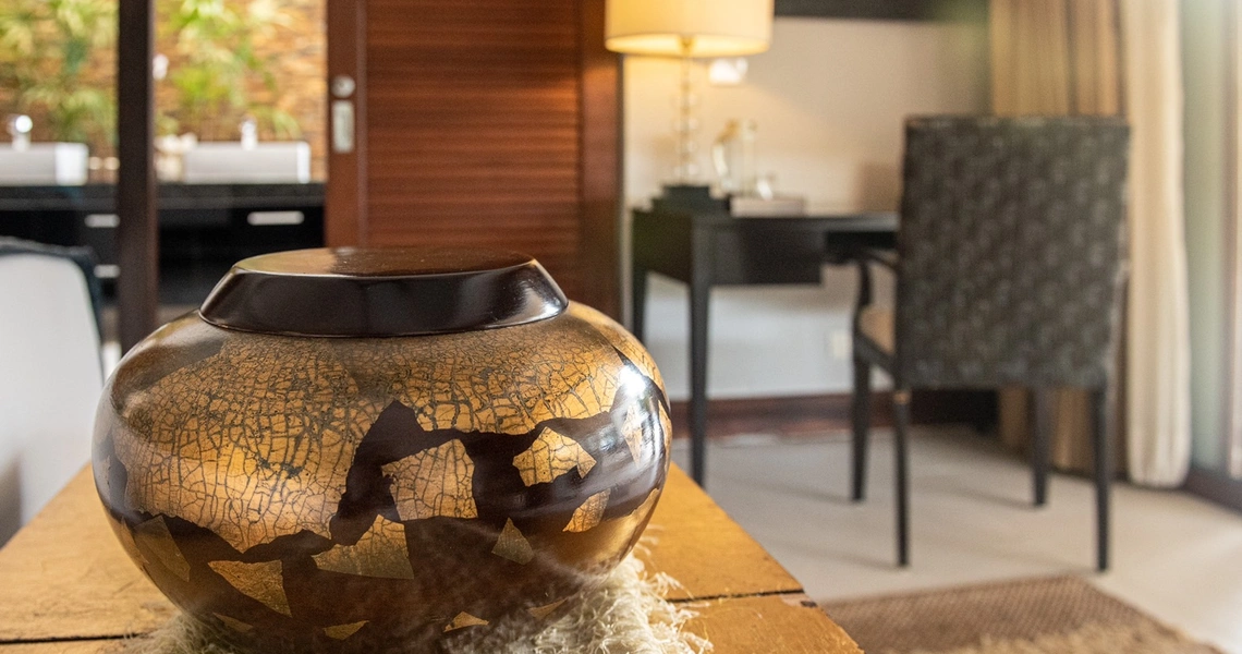 Samui Beachfront Villa Chi - vase